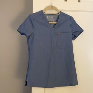 Figs scrub top XXS - never worn